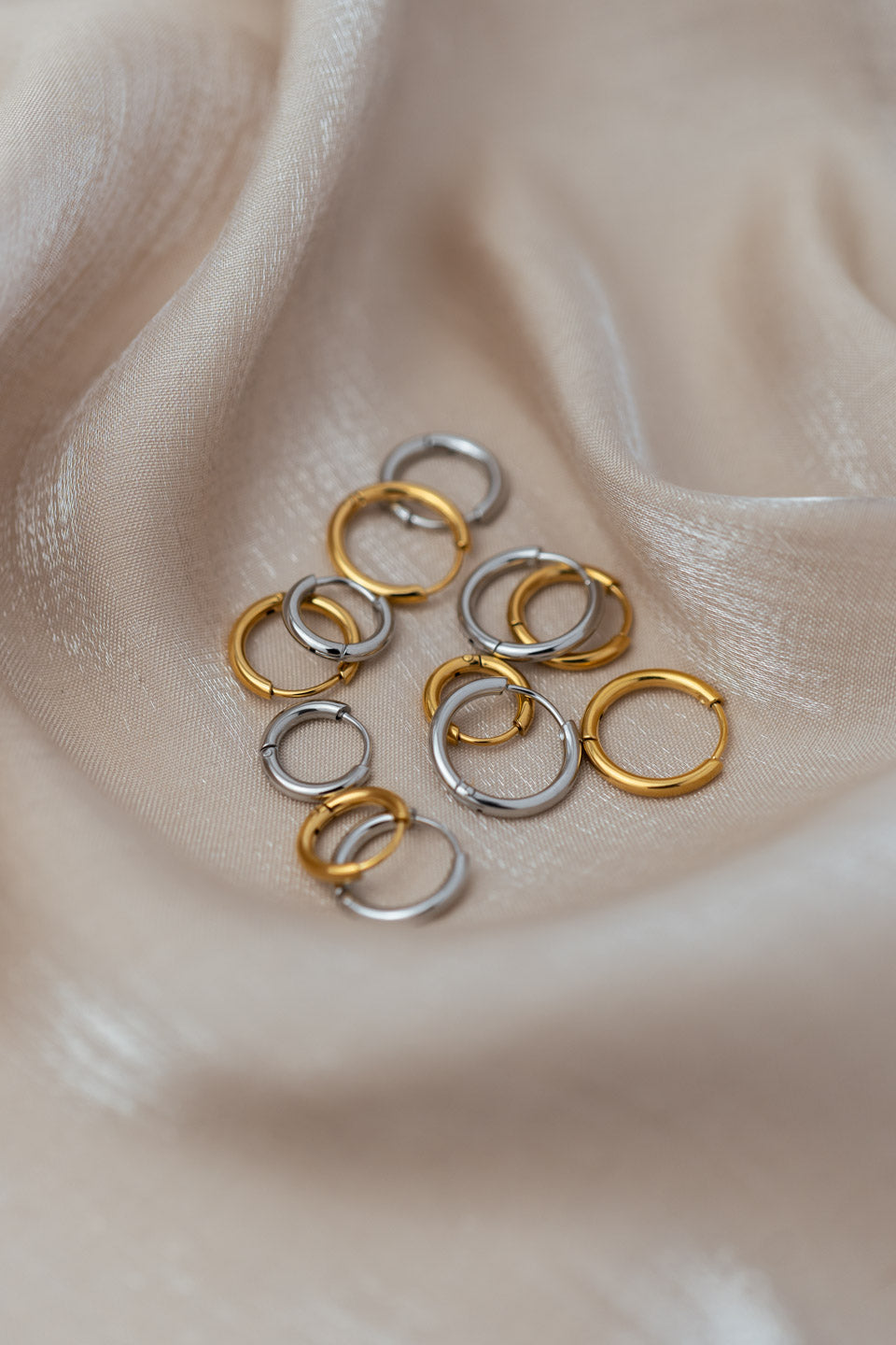 Enja Hoops