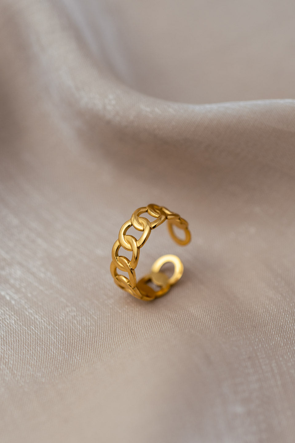 Verstellbarer Goldring in Gliederoptik für Damen