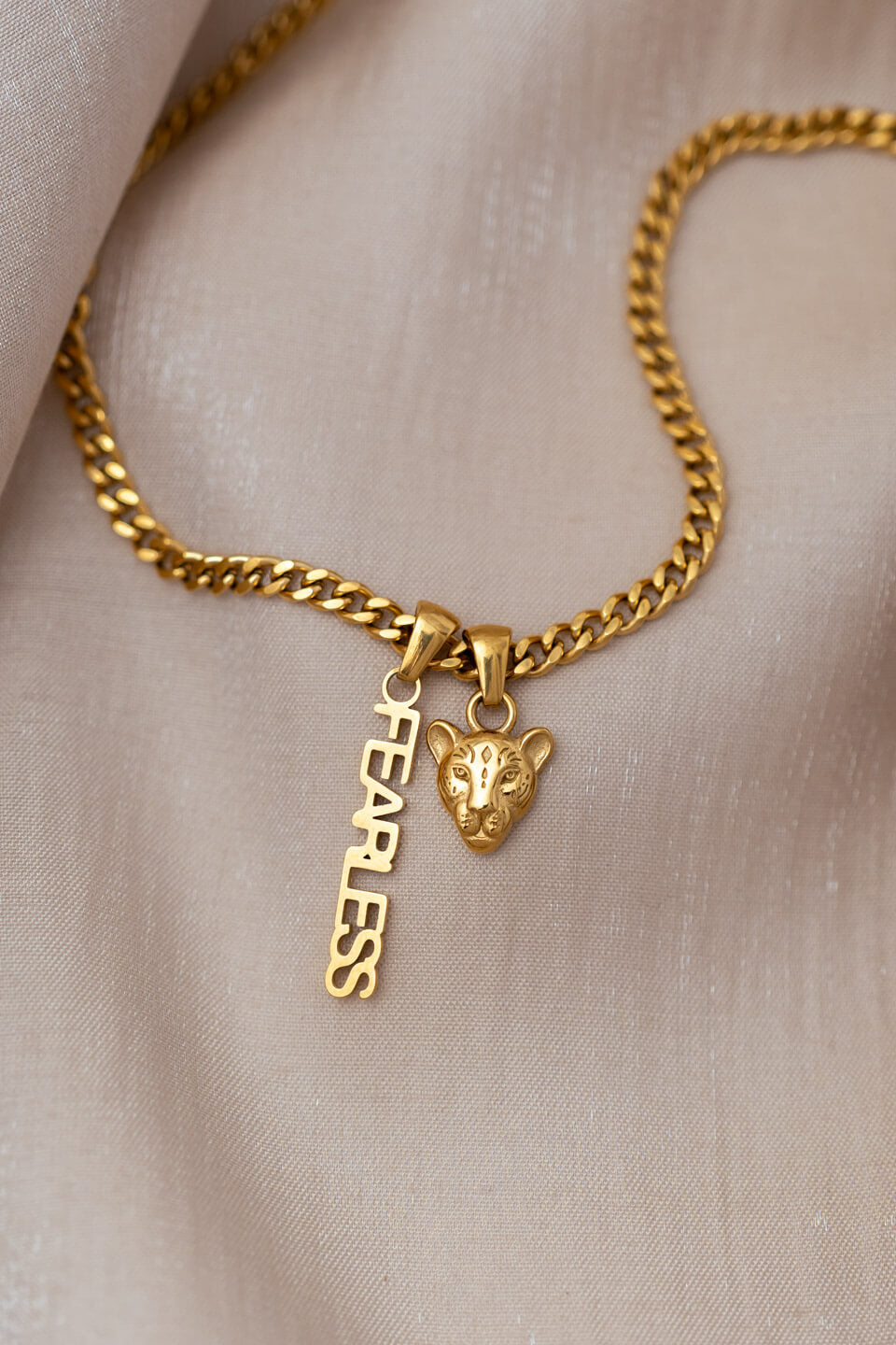 Leona Charm