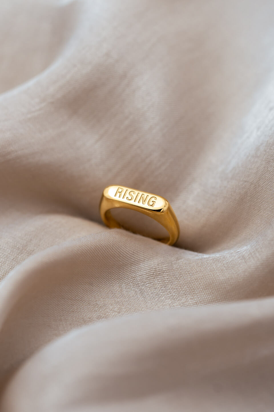 Rising Ring